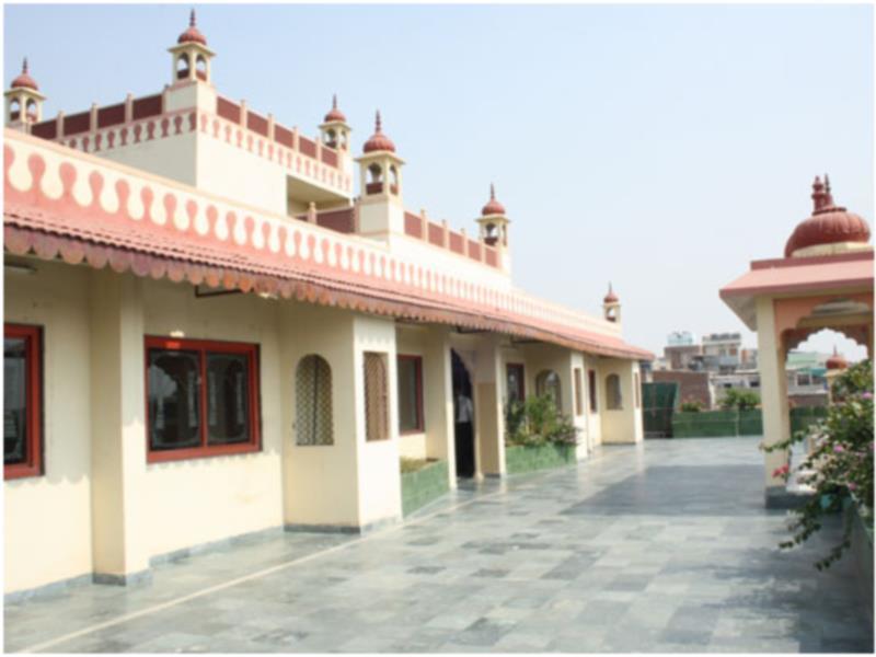 Collection O Vijay Niwas Hotel Kukas Exterior photo